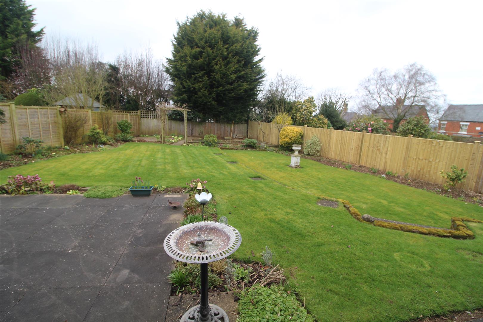 Fairfield Back Lane, Shrewsbury, SY4 3LA Let Agreed